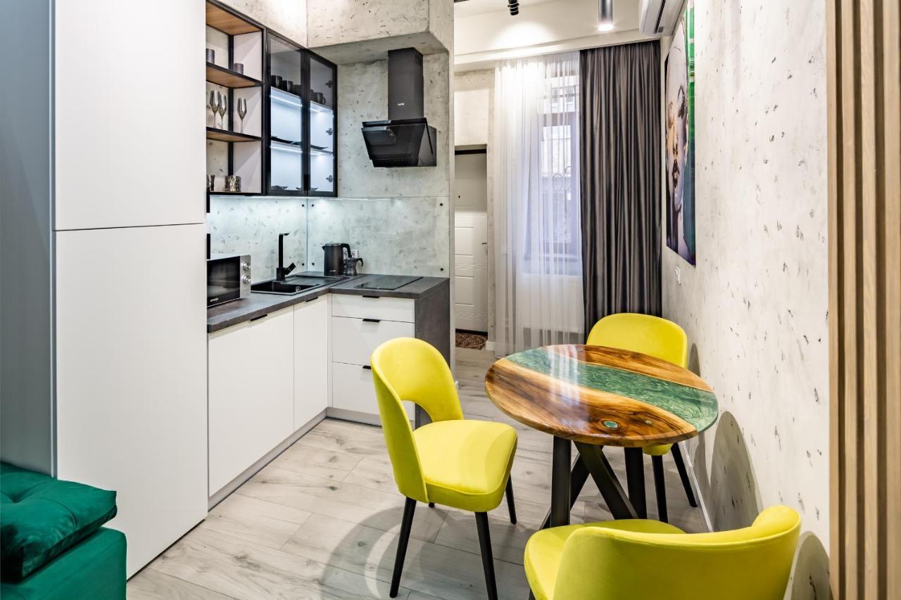 Alfa Apartments Kulisha 12 Lviv Exterior foto